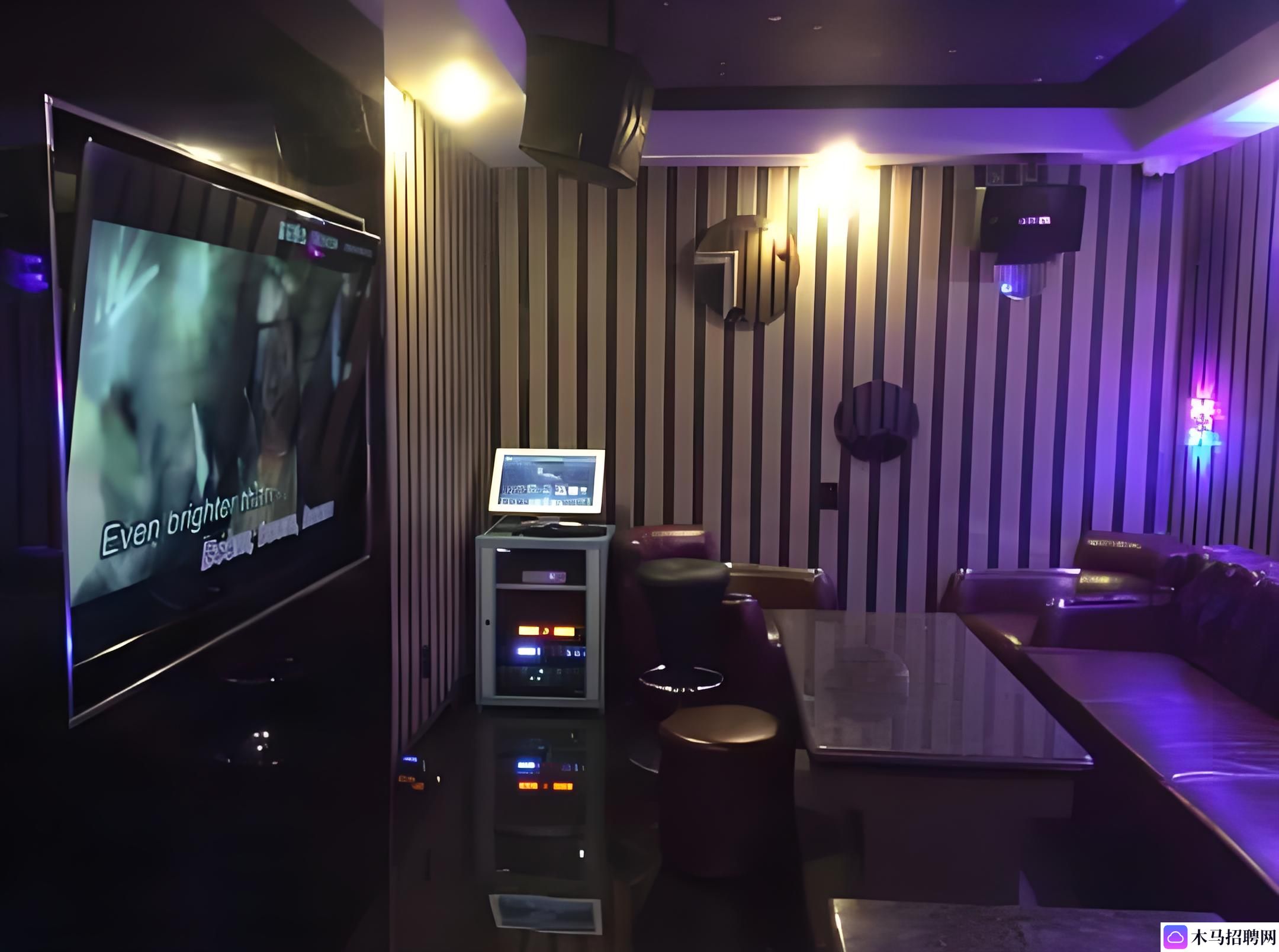 郑州二七路酒吧街夜场急招女性调酒师学徒！一起来嗨翻天！